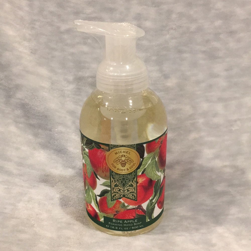 Ripe Apple Scented Foaming Hand Soap by Michel Design Works NWT 16.9oz shea aloe